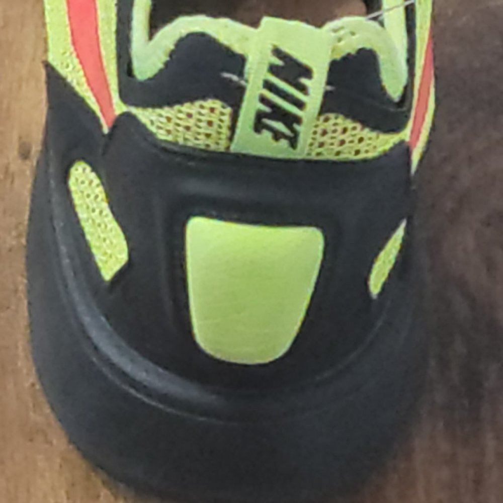 NIKE - Picture 6 of 6